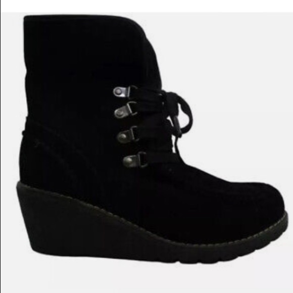 KHOMBU Sasha All Weather Suede Wedge Lace Up Boot - Picture 2 of 11